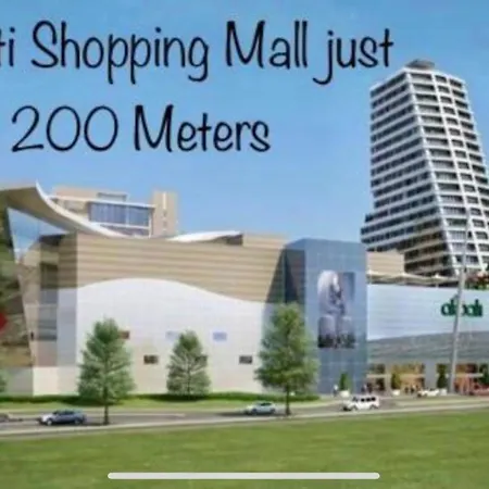Апартаменты Kozza Park, Next To Akbati Shopping Mall And Tennis Academy *