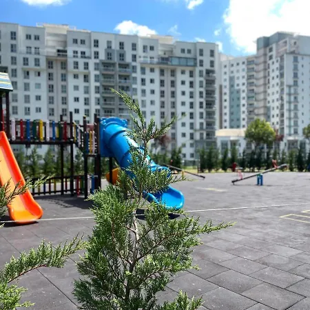Apartment Kozza Park, Next To Akbati Shopping Mall And Tennis Academy *